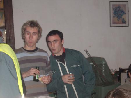 Julien é Damien!!!