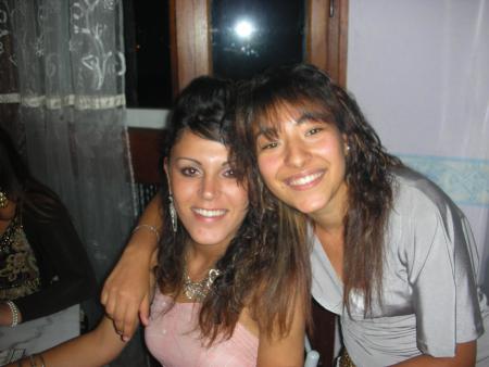 Aziza é Sara...